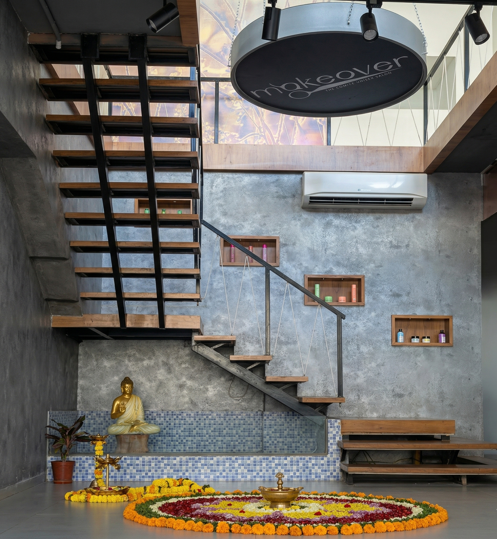 Premium Salon Ambience